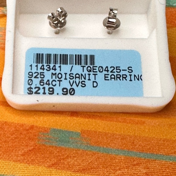 Moissanite- 925 Sterling Silver Stud Earrings - Picture 2 of 3